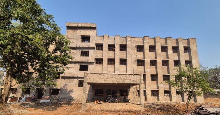 कुनकुरी में पब्लिक हेल्थ यूनिट निर्माण पूर्णता की ओर