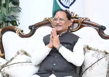 ‘हवाई चप्पल पहनने वाला भी हवाई यात्रा कर सके’ प्रधानमंत्री का यह सपना छत्तीसगढ़ में भी हो रहा है साकार : मुख्यमंत्री श्री साय