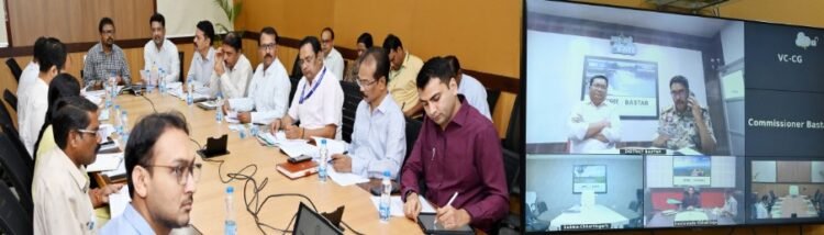 छत्तीसगढ़ के बस्तर संभाग से तेलंगाना एवं अन्य प्रांतो में प्रवासित परिवारों के लिए पुर्नवास के लिए बनेगी कार्ययोजना