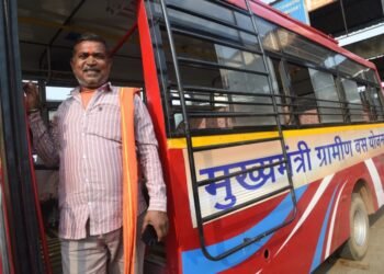 मुख्यमंत्री ग्रामीण बस योजना: ससौली-छिरोपारा के ग्रामीणों को मिली सुगम आवागमन की सुविधा