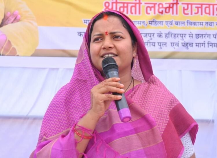 मंत्री श्रीमती लक्ष्मी राजवाड़े ने 13.22 करोड़ रूपये के विकास कार्यों का किया शुभारंभ