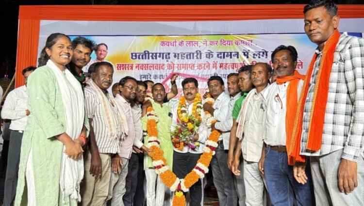 छत्तीसगढ़ सशस्त्र नक्सलवाद से मुक्ति पर उप मुख्यमंत्री श्री विजय शर्मा का हुआ भव्य ऐतिहासिक अभिनंदन