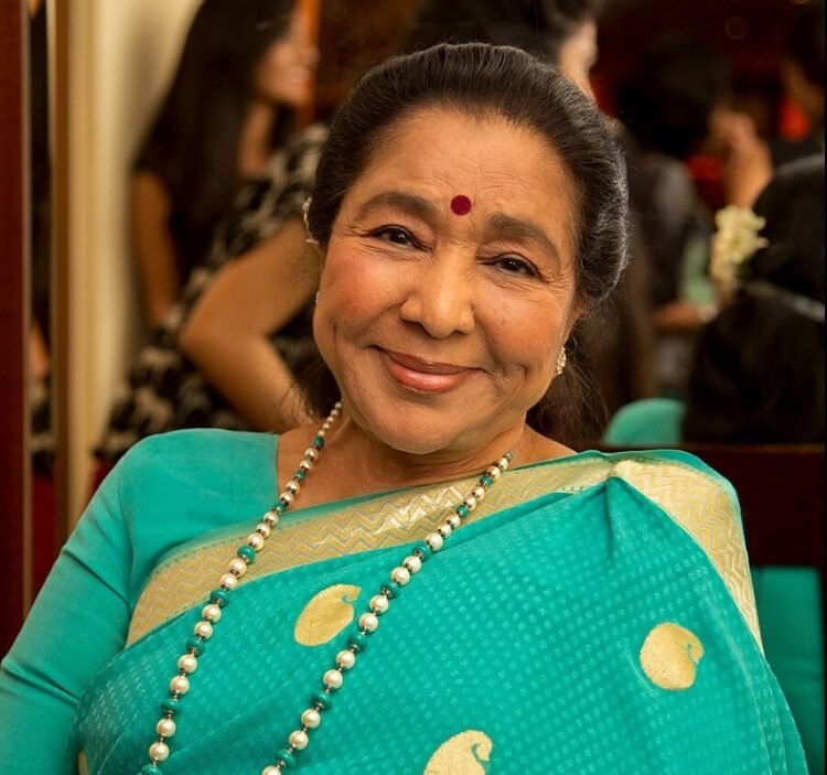 सुप्रसिद्ध गायिका पद्मविभूषण आशा भोसले के निधन पर मुख्यमंत्री श्री विष्णु देव साय ने व्यक्त किया शोक