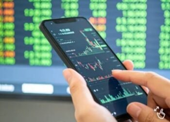 क्या बाजार ने झेल लिया ईरान युद्ध का झटका? एक्सपर्ट्स से समझिए ट्रंप की होर्मुज नाकेबंदी का कैसा होगा असर