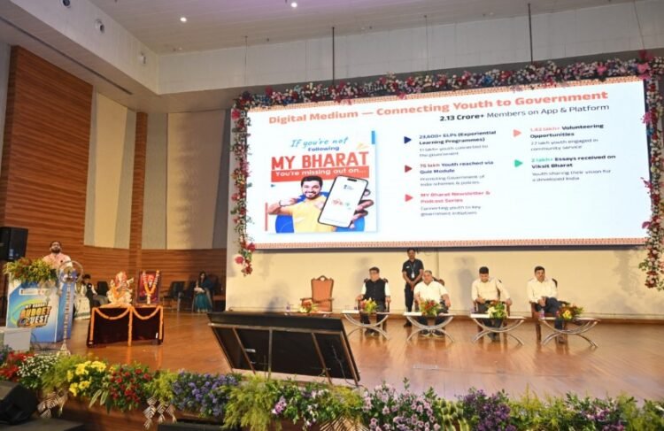 विकसित भारत 2047 के स्वप्न को साकार करने में युवाओं की महत्वपूर्ण भूमिका-केंद्रीय मंत्री श्री मनसुख मंडाविया