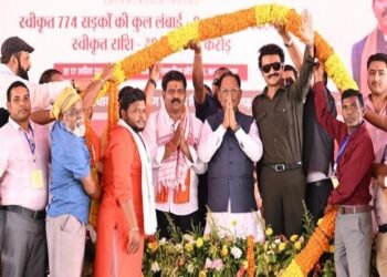 ग्रामीण विकास को नई रफ्तार : 2426 किमी सड़क निर्माण का मुख्यमंत्री श्री विष्णु देव साय ने किया शिलान्यास