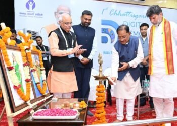 डिजिटल डेमोक्रेसी डायलॉग में मुख्यमंत्री का आह्वान: क्रिएटर्स दिखाएं बदलते छत्तीसगढ़ की नई पहचान