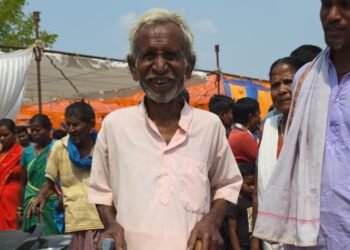 नक्सल मुक्त क्षेत्र में विकास की सौगात : साहेबिन कछार में गिरधर सोरी और जुगसाय गोड को मिला जीवन का नया सहारा