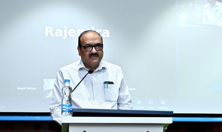 मंत्रालय में सिविल सर्विस डे मनाया गया