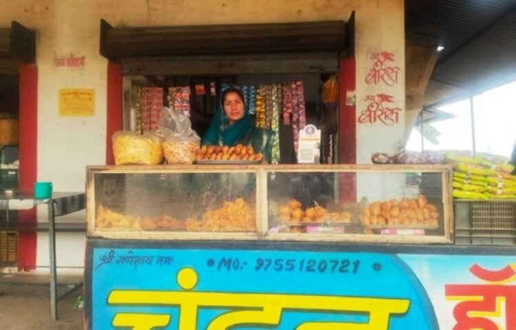 स्व-सहायता समूह से की बदौलत बनीं ‘लखपति दीदी