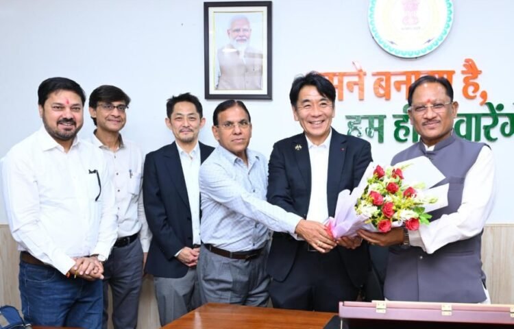 मुख्यमंत्री श्री विष्णु देव साय से जापान के प्रतिनिधिमंडल की सौजन्य मुलाकात: निवेश, तकनीकी सहयोग और औद्योगिक विस्तार को लेकर हुई विस्तृत चर्चा