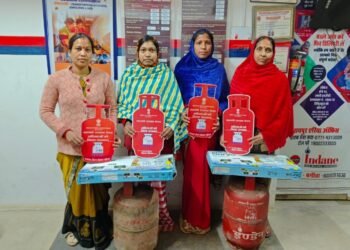 प्रधानमंत्री उज्ज्वला योजना से जशपुर की महिलाओं को बड़ी राहत, धुएँ से मुक्ति के साथ जीवन हुआ आसान