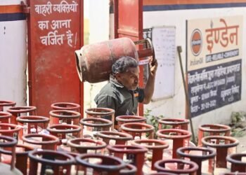 एलपीजी कंपनियों ने दी बड़ी खबर! कुछ ही मिनटों में मिलेगा नया गैस सिलेंडर
