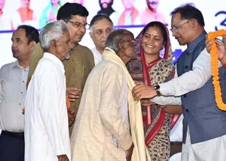 छत्तीसगढ़ में वरिष्ठ नागरिकों के लिए मजबूत सामाजिक सुरक्षा तंत्र