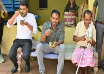 लघु धान्य रागी से समृद्धि की ओर बढ़ती शकुन बाई कुजांम