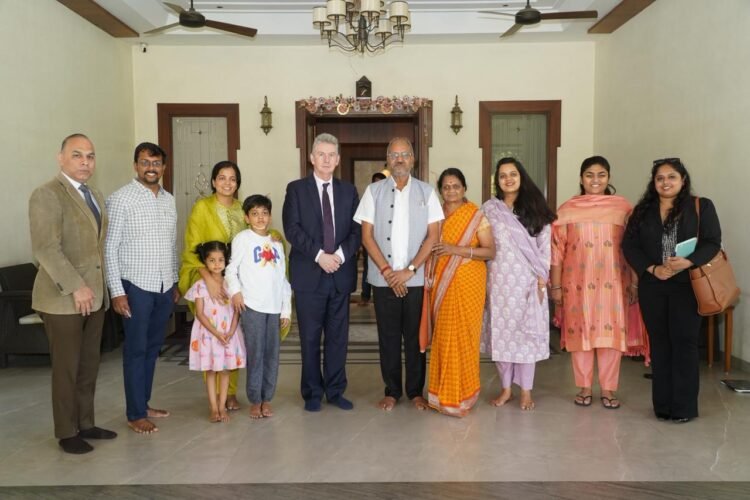 छत्तीसगढ़ की प्राकृतिक संपदा और निवेश संभावनाओं पर ऑस्ट्रेलियाई महावाणिज्यदूत संग सांसद बृजमोहन की अहम चर्चा