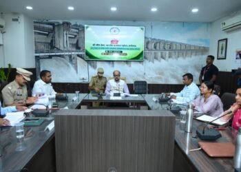 राज्यपाल ने धमतरी में जल संरक्षण, स्वास्थ्य एवं जनकल्याण पर दिया विशेष जोर