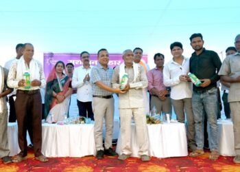 सुशासन तिहार: भड़ेसर और नवागढ़ में जनसमस्या निवारण शिविर आयोजित