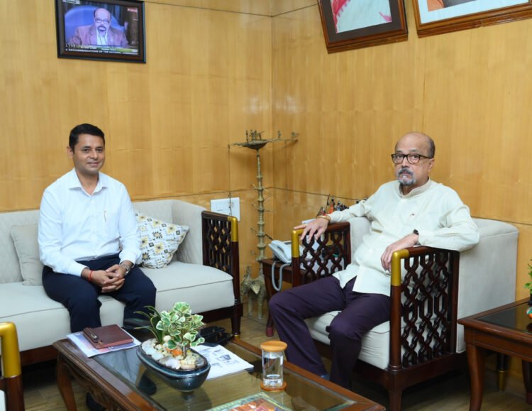 राज्यपाल श्री डेका ने पर्यटन स्थलों का विकास एवं सुविधाएं बढ़ाने के दिए निर्देश