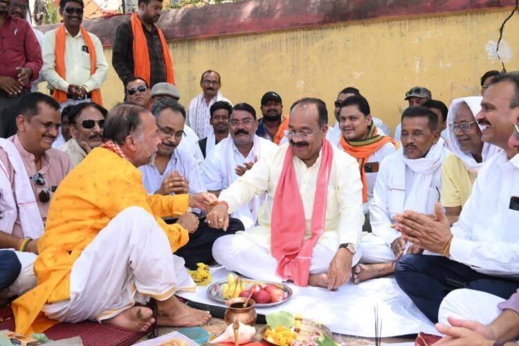 उप मुख्यमंत्री श्री अरुण साव ने हायर सेकंडरी स्कूल भवन का किया भूमिपूजन