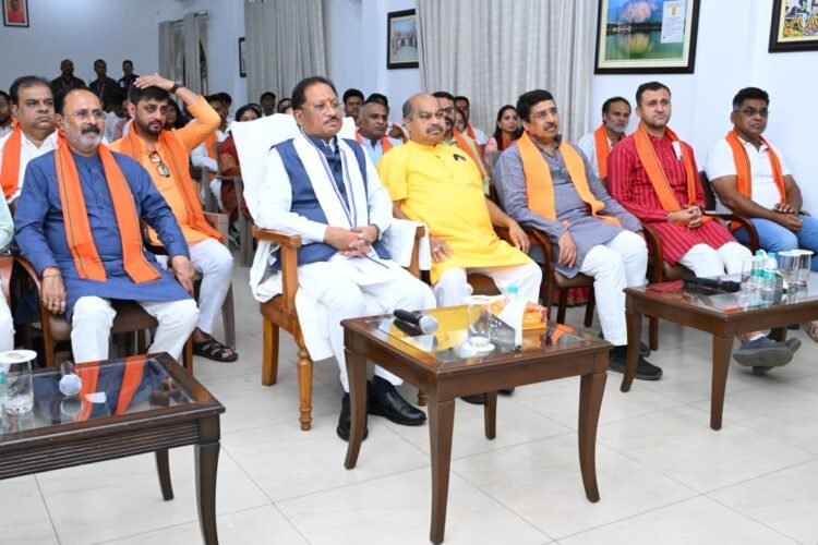 मन की बात में गूंजा छत्तीसगढ़ का गौरव: मुख्यमंत्री श्री विष्णुदेव साय ने कहा – यह प्रदेश की प्रतिभा और विरासत को राष्ट्रीय सम्मान मिलने का क्षण