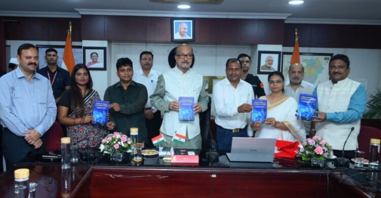 राज्यपाल श्री डेका ने संत गहिरा गुरू विश्वविद्यालय सरगुजा के वेबसाइट का किया शुभारंभ