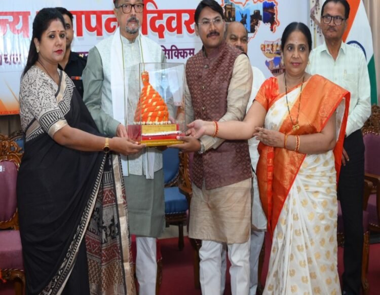 ‘एक भारत श्रेष्ठ भारत‘ की भावना को मजबूत कर रहे राज्यों की विकास यात्रा- राज्यपाल श्री डेका