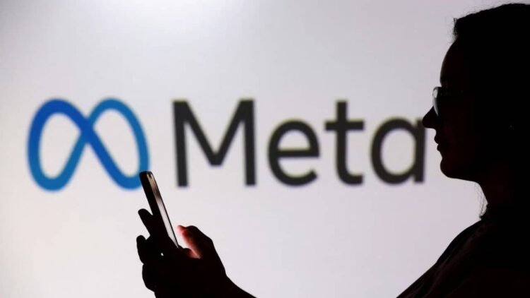 नहीं थम रही कर्मचारियों की छंटनी! Meta में 8,000 पदों पर गिरी गाज, सैलरी पर नहीं..AI पर खर्च होंगे अरबों