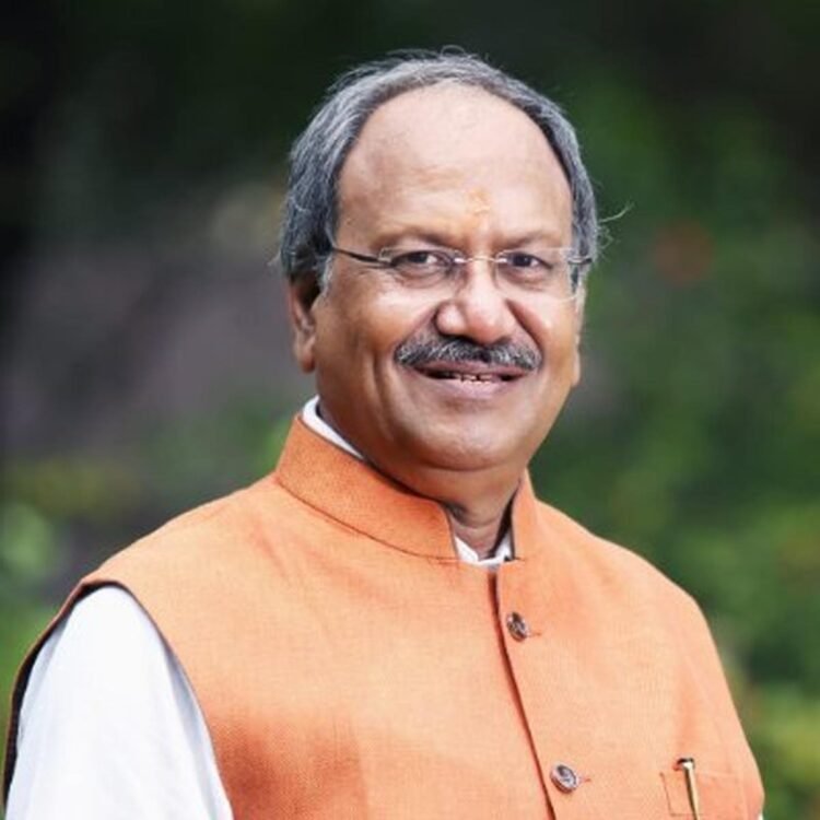 किसानों के हितों को मिलेगी नई ताकत, बृजमोहन अग्रवाल की अनुशंसा पर छत्तीसगढ़ राज्य FCI परामर्शदात्री समिति के सदस्यों को नियुक्ति