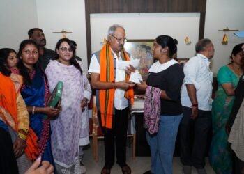 सांसद बृजमोहन अग्रवाल की बड़ी सौगात: 230 हितग्राहियों को वितरित किए 23 लाख रुपये के चेक