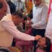 चंद्रनाहू कुर्मी-क्षत्रिय समाज के केंद्रीय अधिवेशन में मुख्यमंत्री ने बच्चों को कराया स्वर्णप्राशन