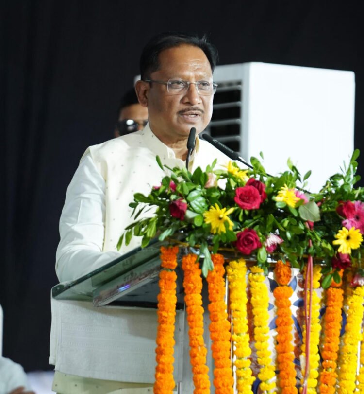 मूलभूत सुविधाओं को बेहतर बनाने के लिए समर्पित भाव से कार्य करें जनप्रतिनिधि : मुख्यमंत्री श्री विष्णु देव साय