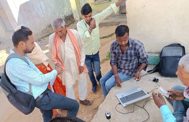 आयुष्मान कार्ड अभियान में बलरामपुर ने हासिल की 92 प्रतिशत से अधिक उपलब्धि