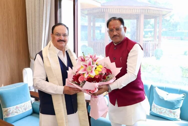 केंद्रीय स्वास्थ्य मंत्री जेपी नड्डा से मिले मुख्यमंत्री विष्णुदेव साय, स्वास्थ्य सेवाओं और किसानों के लिए खाद-बीज उपलब्धता पर हुई विस्तृत चर्चा