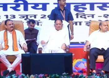 NHM कर्मचारियों को बड़ी राहत, रुका वेतन मिलेगा; 27% वेतन वृद्धि और ट्रांसफर नीति की घोषणा