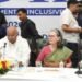 राहुल ने जोड़े हाथ, तो मुस्कुरा उठीं ममता, इंडिया ब्लॉक की दिल्ली बैठक की पूरी इनसाइड स्टोरी, किस नेता को कहां मिली सीट