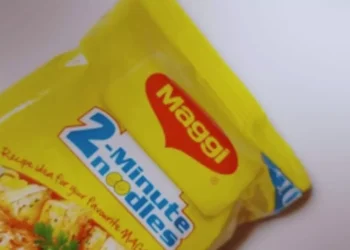 मैगी में कीड़ा मिलने की शिकायत पर FSSAI का एक्शन, नेस्ले इंडिया को नोटिस; शेयरों में बड़ी गिरावट