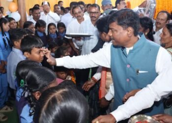 भानपुरी में हर्षोल्लास के साथ मनाया गया शाला प्रवेश उत्सव