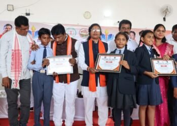 शाला प्रवेशोत्सव से शिक्षा को मिली नई उड़ान