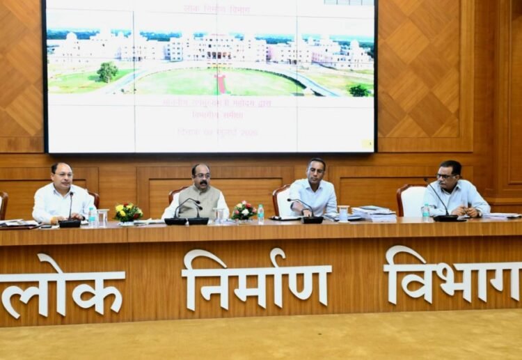 लोक निर्माण विभाग राज्य का ‘ग्रोथ इंजन’, विभाग पर अधोसंरचना विकसित करने की अहम जिम्मेदारी – श्री अरुण साव