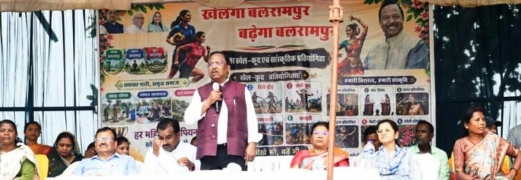 राज्य सरकार महिलाओं को खेल सहित प्रत्येक क्षेत्र में आगे बढ़ाने के लिए निरंतर प्रयासरत: श्री रामविचार नेताम