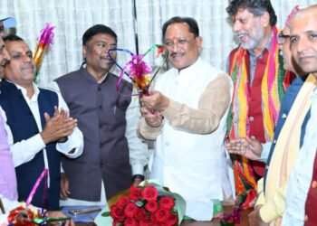 बस्तर गोंचा महापर्व 2026 का निमंत्रण लेकर मुख्यमंत्री श्री विष्णु देव साय से मिले प्रतिनिधि