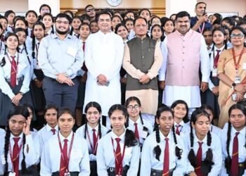 लोकतंत्र की पाठशाला बना विधानसभा परिसर: शकुंतला विद्यालय के विद्यार्थियों ने सदन की कार्यवाही का किया अवलोकन