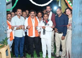 खैरागढ़ के ग्राम खौड़ा में नवनिर्मित पंचायत भवन का उप मुख्यमंत्री श्री विजय शर्मा ने किया लोकार्पण
