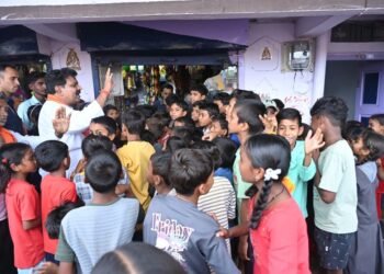 उप मुख्यमंत्री श्री विजय शर्मा ने देर शाम सहसपुर लोहारा के ग्रामीण अंचलों का किया दौरा