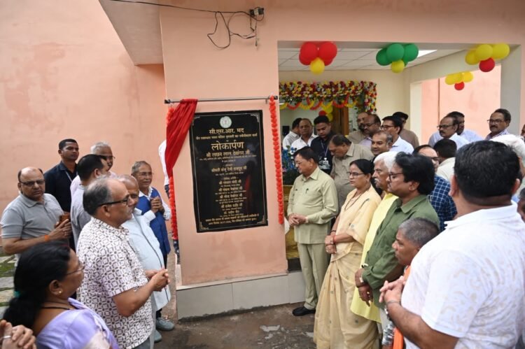 उद्योग मंत्री श्री लखन लाल देवांगन ने जैन स्वाध्याय भवन के जीर्णोद्धार कार्य का किया लोकार्पण