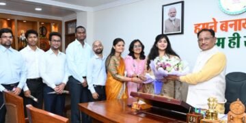 पूरी निष्ठा और सेवा भाव से करें जनसेवा, विकसित छत्तीसगढ़ के निर्माण में निभाएं महत्वपूर्ण भूमिका : मुख्यमंत्री श्री विष्णु देव साय