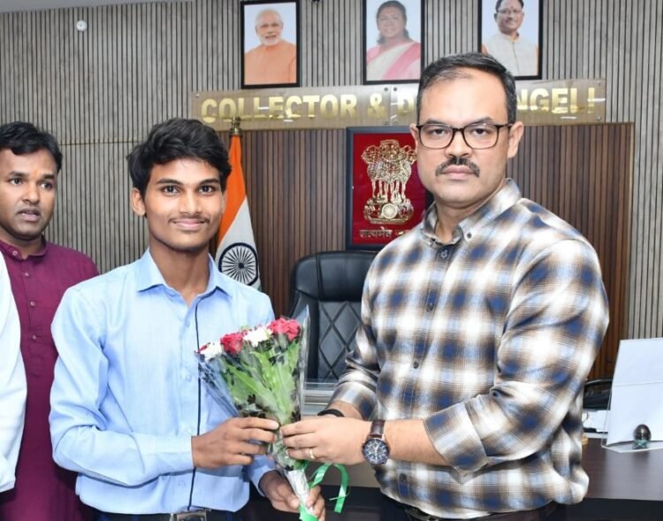 कुलदीप पुरले ने बढ़ाया मुंगेली जिले का मान, गौ विज्ञान परीक्षा में प्रदेश में द्वितीय स्थान