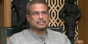 बड़ी खबर : धर्मेंद्र प्रधान ने दिया इस्तीफा… PM मोदी को भेजी चिट्ठी, जंतर-मंतर पर ‘कॉकरोचों’ के संग्राम के बाद बड़ा फैसला