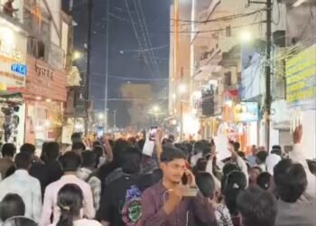 राजनांदगांव में छात्रों का बड़ा प्रदर्शन: भविष्य और अधिकारों की लड़ाई के लिए सड़कों पर उतरे युवा।